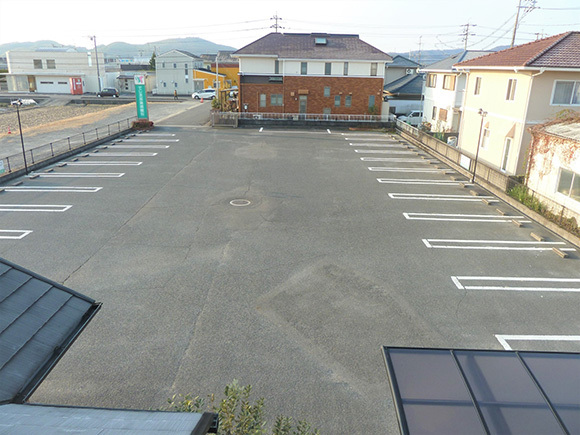 医療法人　てしま耳鼻咽喉科駐車場